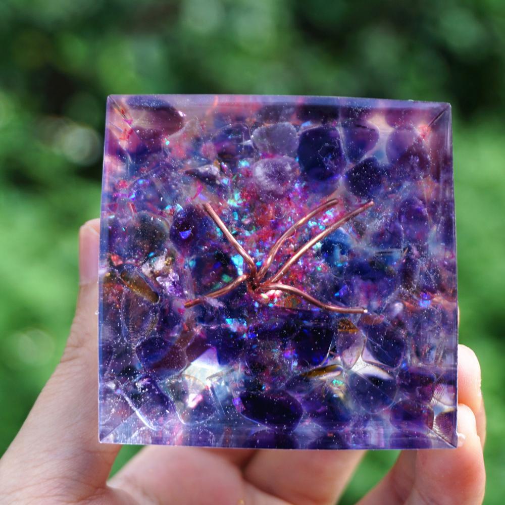 Tree of Life Pyramid | Kyanite Quartz