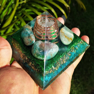 MINI CHEOPS - AMAZONITE | STONE OF EXPRESSION AND COMMUNICATION - SpiritCenter